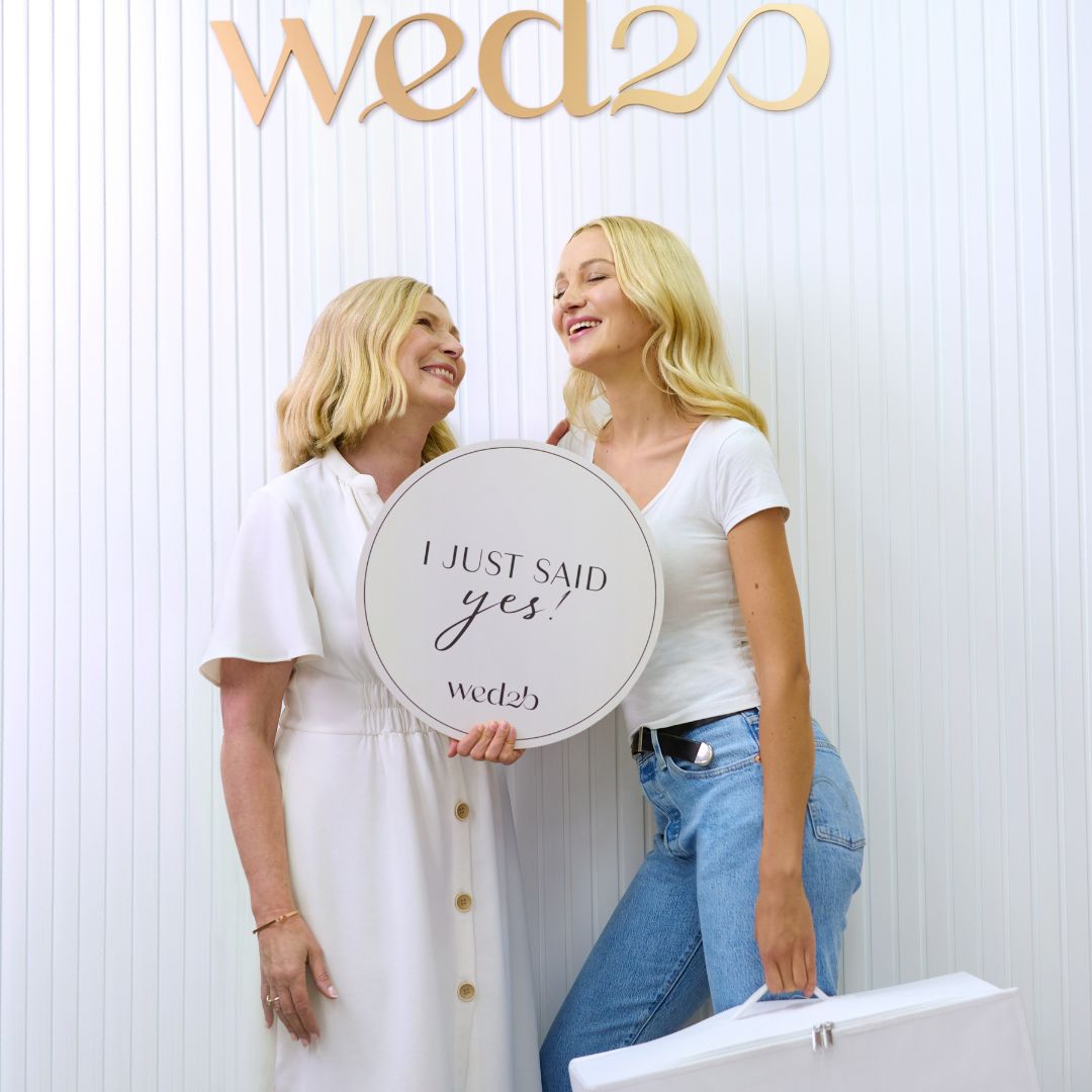 CommunityAd's tweet image. Big news for Ashford’s brides-to-be!
wed2b has officially opened at County Square today, 5 November!
Join the celebrations from 7–9 November, the first 10 brides each morning get exclusive goodie bag filled with beautiful bridal treats!
#Ashford #News #CountySquare #Wed2B #Kent