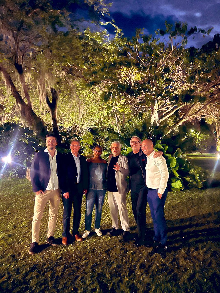 Panamtrauma's tweet image. Cali, Colombia welcomes Dr. Sharon Henry, President of the SPT, along with Dr. Rodas and Dr. Ginzburg for the historic signing of Latin America’s first District Trauma Network. This milestone marks a new chapter in emergency care, international collaboration, and public health.