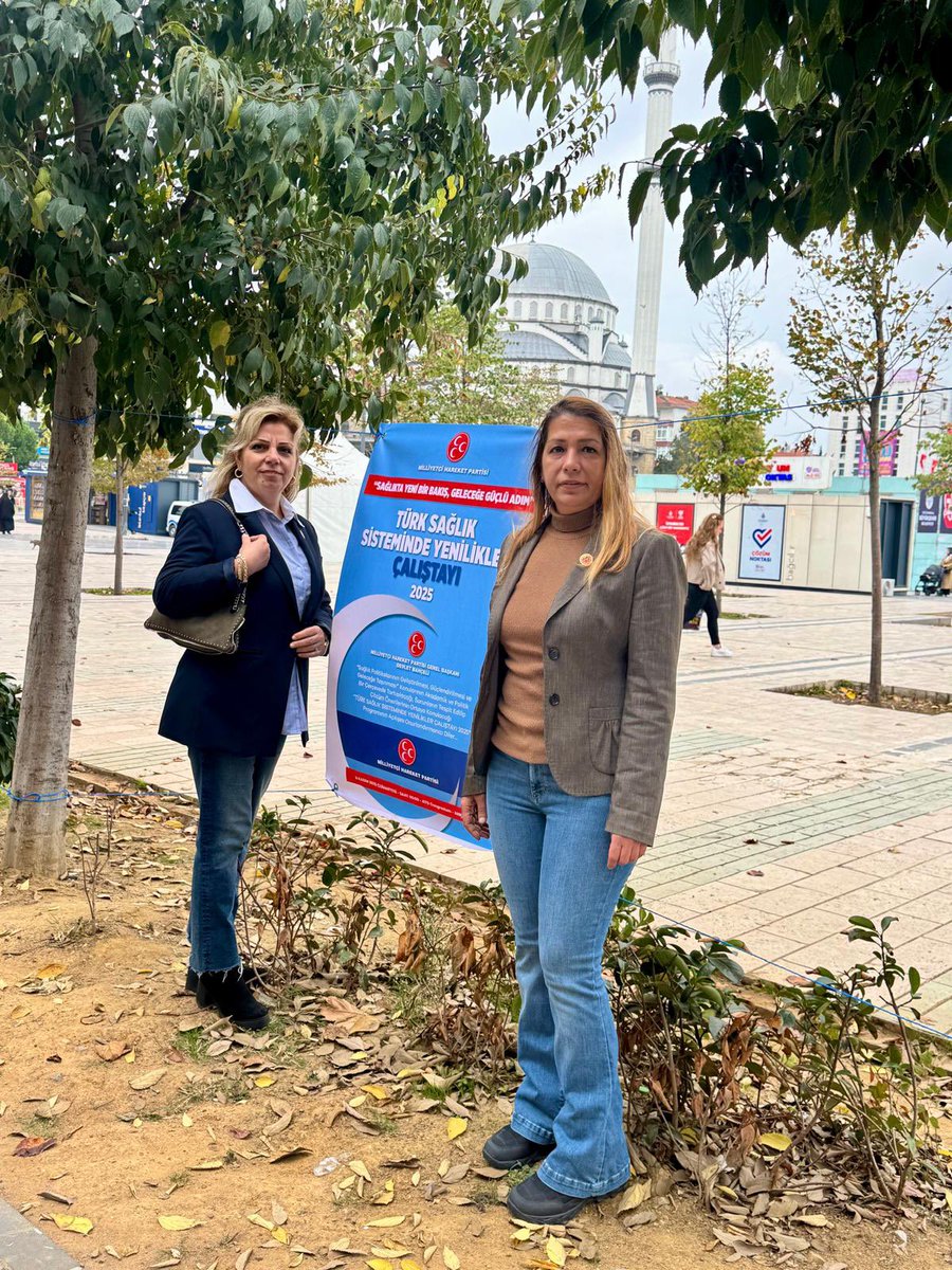 Genel başkanımız Sn. Devlet BAHÇELİ nin Öncülüğünde düzenlenecek olan 
“ Türk Sağlık Sisteminde Yenilikler Çalıştayı “ için 
Bağcılar İlçemizin merkezi noktalarına Pankartlarımızı astık
<a href="/onuryesilmhp/">Onur YEŞİL #MHP</a> <a href="/bilaltekin34/">BİLAL TEKİN</a> <a href="/sertel_selim/">Sertel Selim</a> <a href="/ahmet__yurdakul/">Ahmet Selim Yurdakul</a> <a href="/kacepistanbul/">MHP İSTANBUL KAÇEP</a> <a href="/mhpbagcilarilce/">MHP Bağcılar</a>