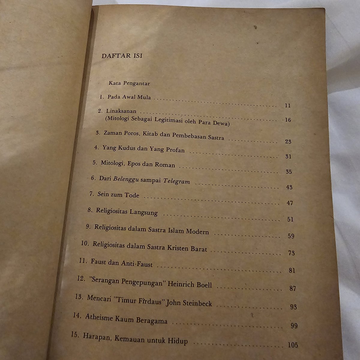 unsolved_riddle's tweet image. menemukan tulisan Y.B. Mangunwijaya yang membahas karya John Steinbeck adalah satu dari sekian hal yang menyenangkan hari ini.