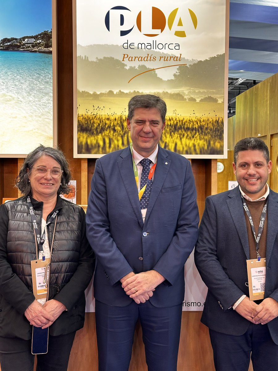 mancomunitatpla's tweet photo. 🌿 El #PlaDeMallorca es promociona a la #WTM2025 de Londres amb la seva oferta de turisme rural, sostenible i gastronòmic.

👉 “Apostam per un model que respecti el territori i ofereixi experiències autèntiques.”
#TurismeSostenible #MallorcaRural #VisitMallorca https://t.co/OL02MvquTM