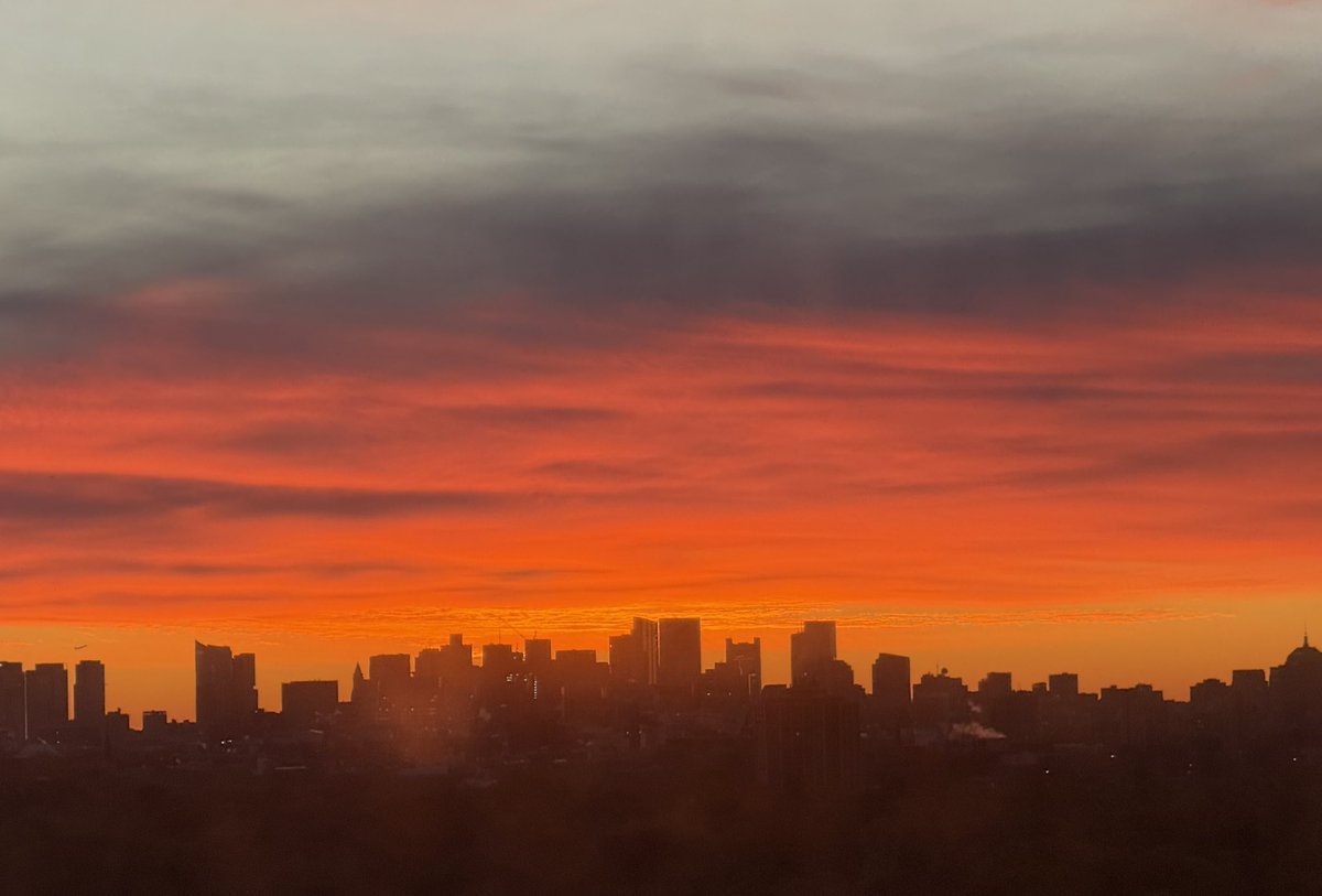 Impressionistic #daybreak #Sunrise #Boston #Skyline #cambridge #Boston #cold 
#stonehenge #SundaySunrise <a href="/ericfisher/">Eric Fisher</a>
 <a href="/Pamelanbcboston/">Pamela Gardner NBC10 Boston</a>
 <a href="/ShiriSpear/">Shiri Spear</a> 
 <a href="/Met_CindyFitz/">Cindy Fitzgibbon</a> 
 <a href="/laabs/">Bard Laabs</a>
 <a href="/weatherchannel/">The Weather Channel</a>
 <a href="/TaniaLealTV/">Tania Leal</a>
 <a href="/NewEnglandInfo/">VisitingNewEngland - Eric's Stories of New England</a>
 <a href="/sarahwroblewski/">Sarah Wroblewski</a> #followingnecn <a href="/PeteNBCBoston/">Pete Bouchard</a>