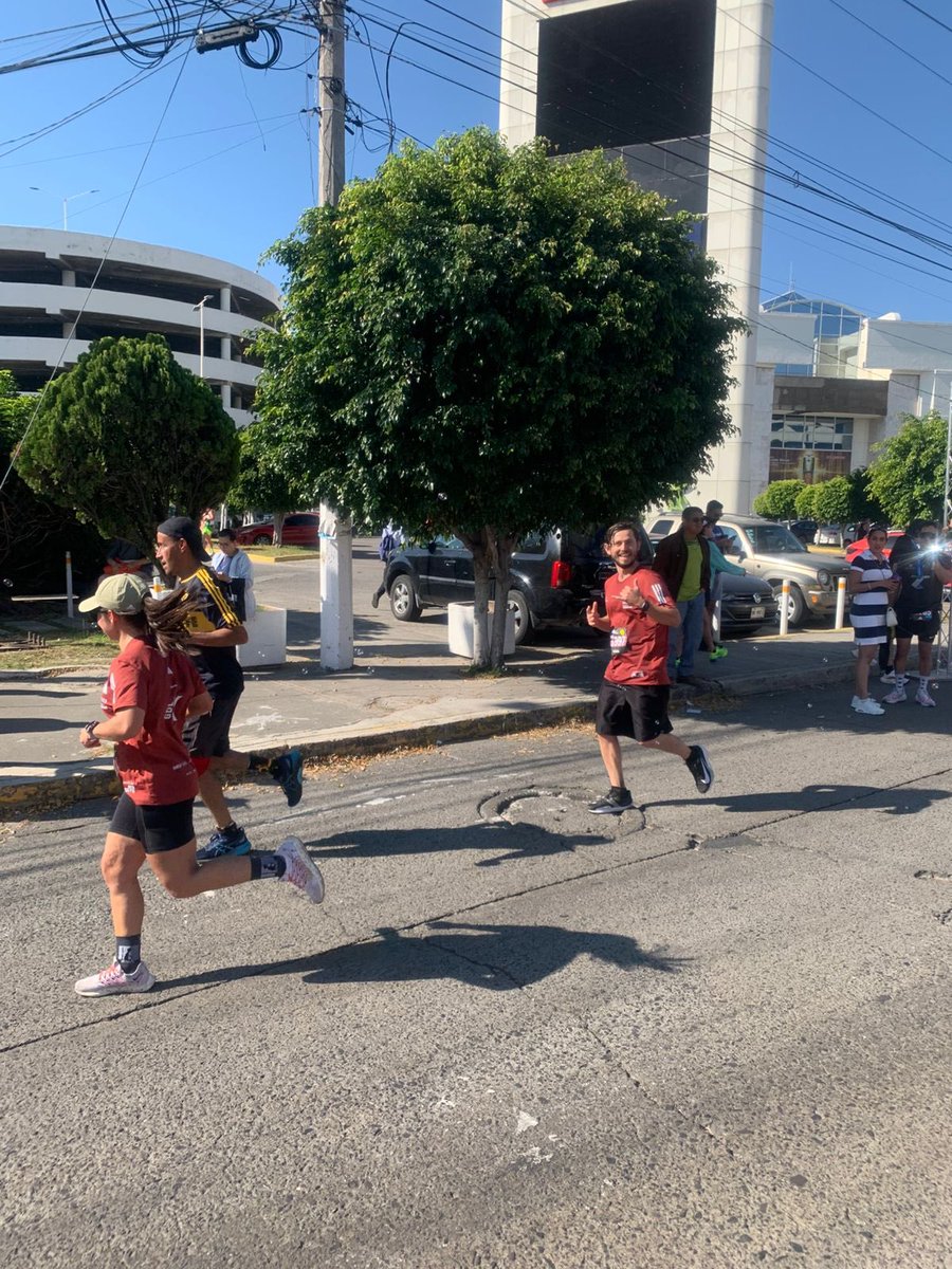 EAP1723's tweet photo. ADIDAS SPLIT GDL 30K 🏅🏃🏼‍♂️😎🍻 https://t.co/aZcvYm1yvQ
