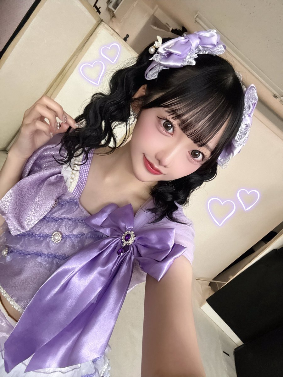 素敵なご縁があり
ずーっと夢みてた憧れのアイドルになれてとても嬉しいしやっと皆様にご報告ができました🧸
お待たせしました…💜
アイドルも歌もダンスも未経験だけど、
成長をいっぱい見届けてほしいな🎀
皆様に早くお披露目したいし1人でも多くの方にアイドルのれうたんを見て欲しいと思ってる🥺♡