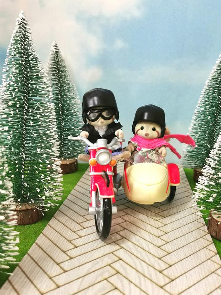 d*i様 【新品•未使用】シルバニア⭐️Motorcycle and Sidec ララのシルバニアの物 on X