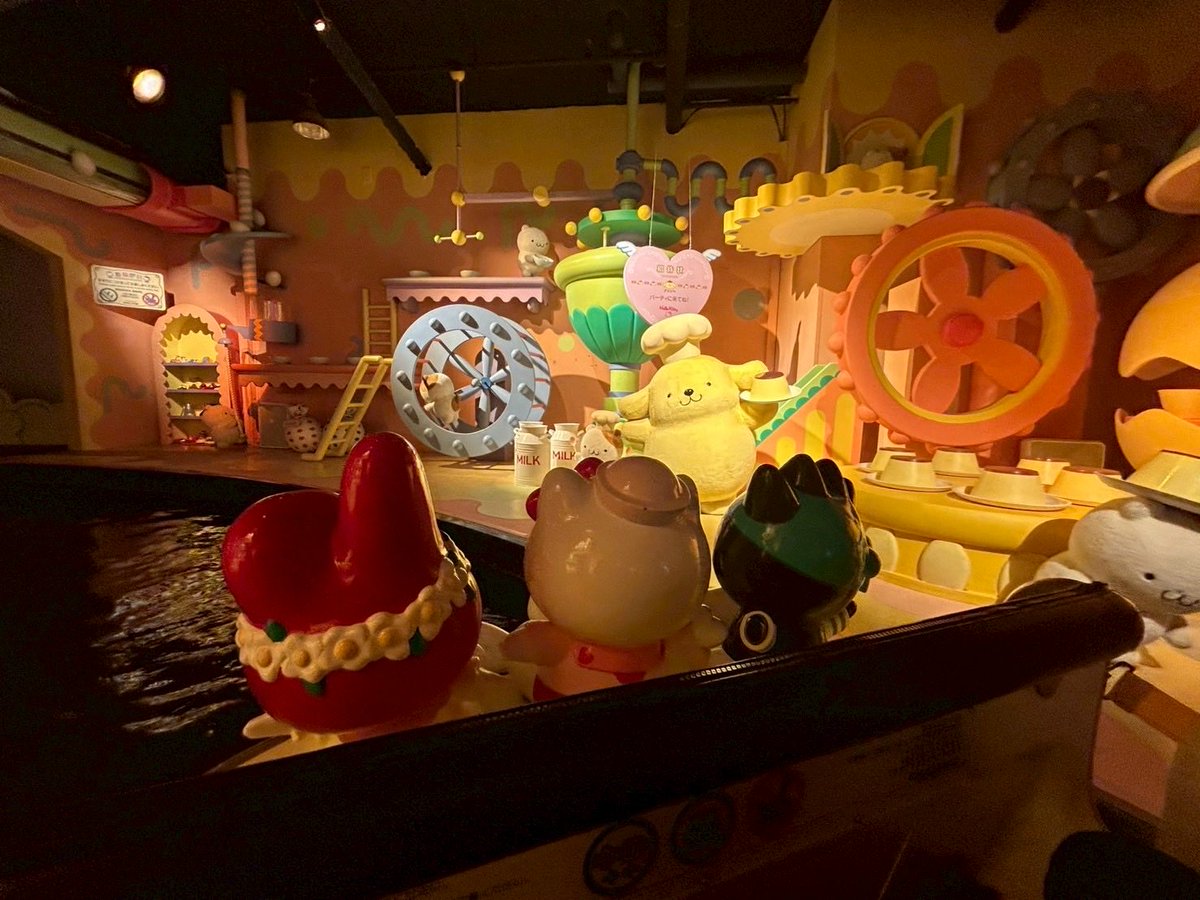 beamsbimbim's tweet photo. サンリオピューロランド行ったよ🏰
人ヤバいね！笑 https://t.co/rAPtM8sFGq