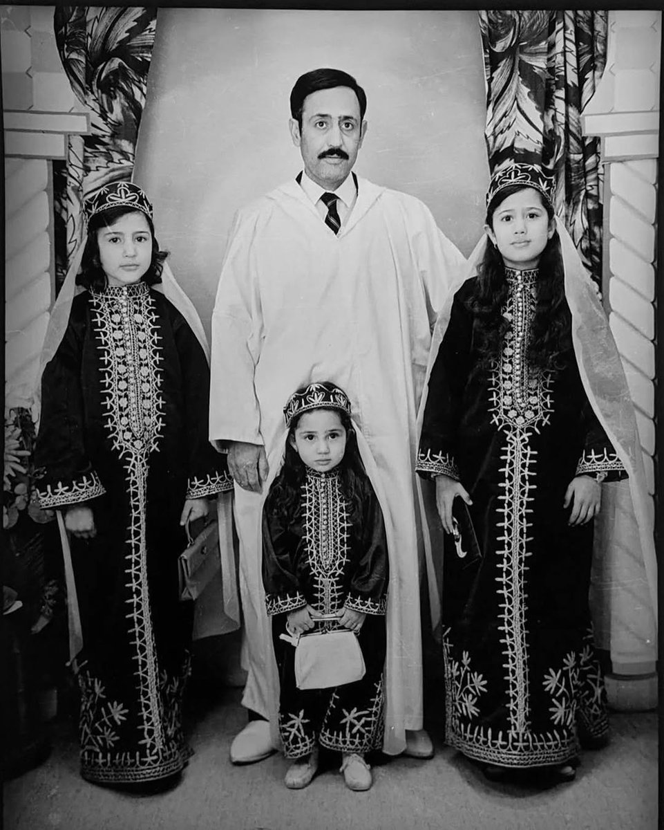 𝐂𝐇𝐀𝐎𝐔𝐈𝐀 𝐀𝐔𝐑𝐄𝐒 𝐌𝐄𝐃𝐈𝐀 tweet media