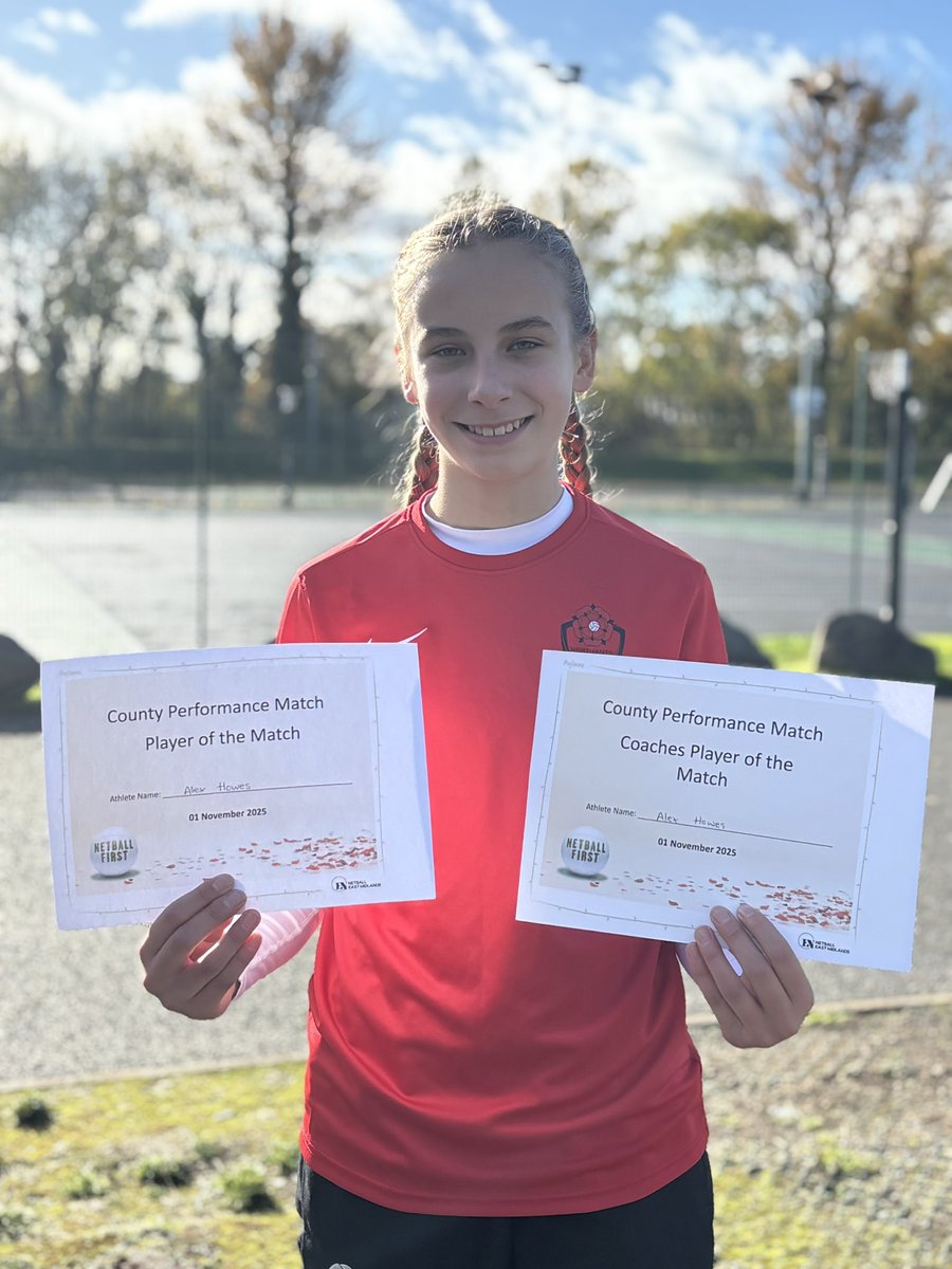 nahowes's tweet image. Northamptonshire Coaches Player and Player’s Player awards for this young lady at the @NetballEastMids U13 County Performance Tournament last weekend! So proud of Alexandra 🙌 #netball #performancenetball #pdp #nextgen