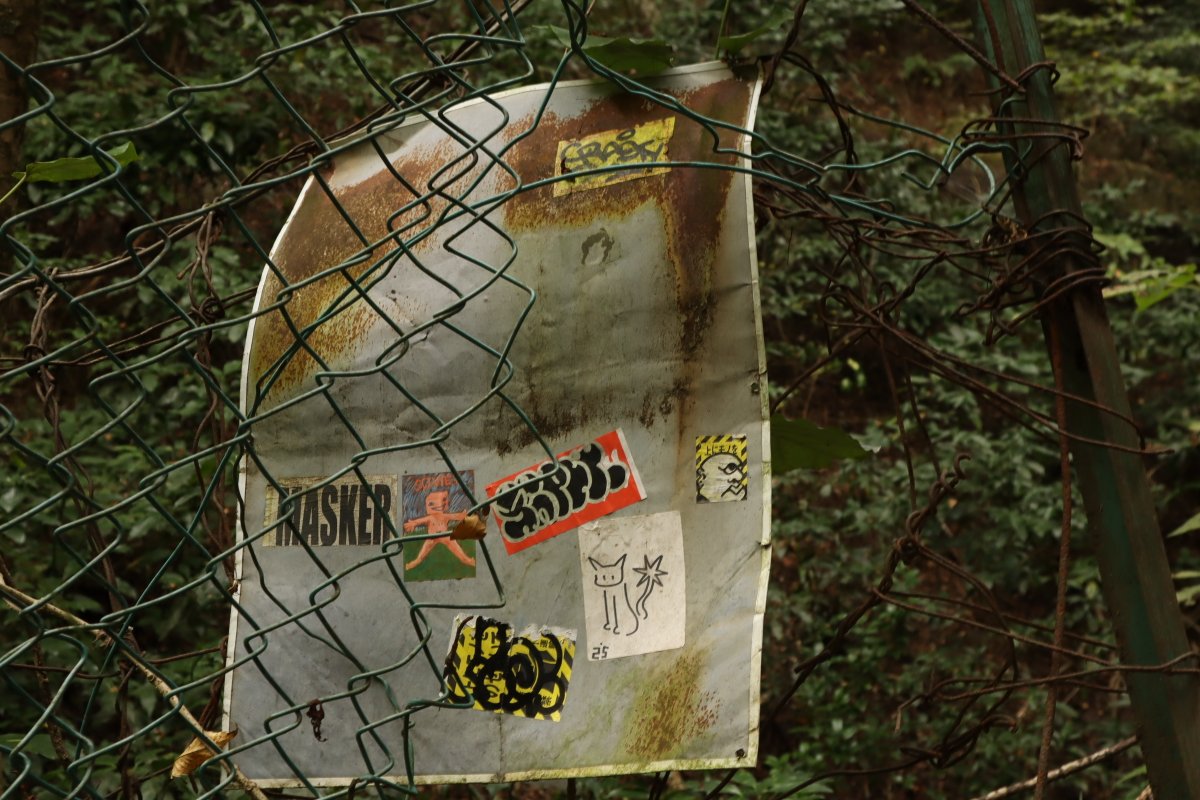 yarigachi_4569's tweet image. 【高尾山登頂】
　使用カメラ：Canon EOS m200

　天狗とたこ、、？

#EOSM200
#高尾山
#敷嶋重工写真部