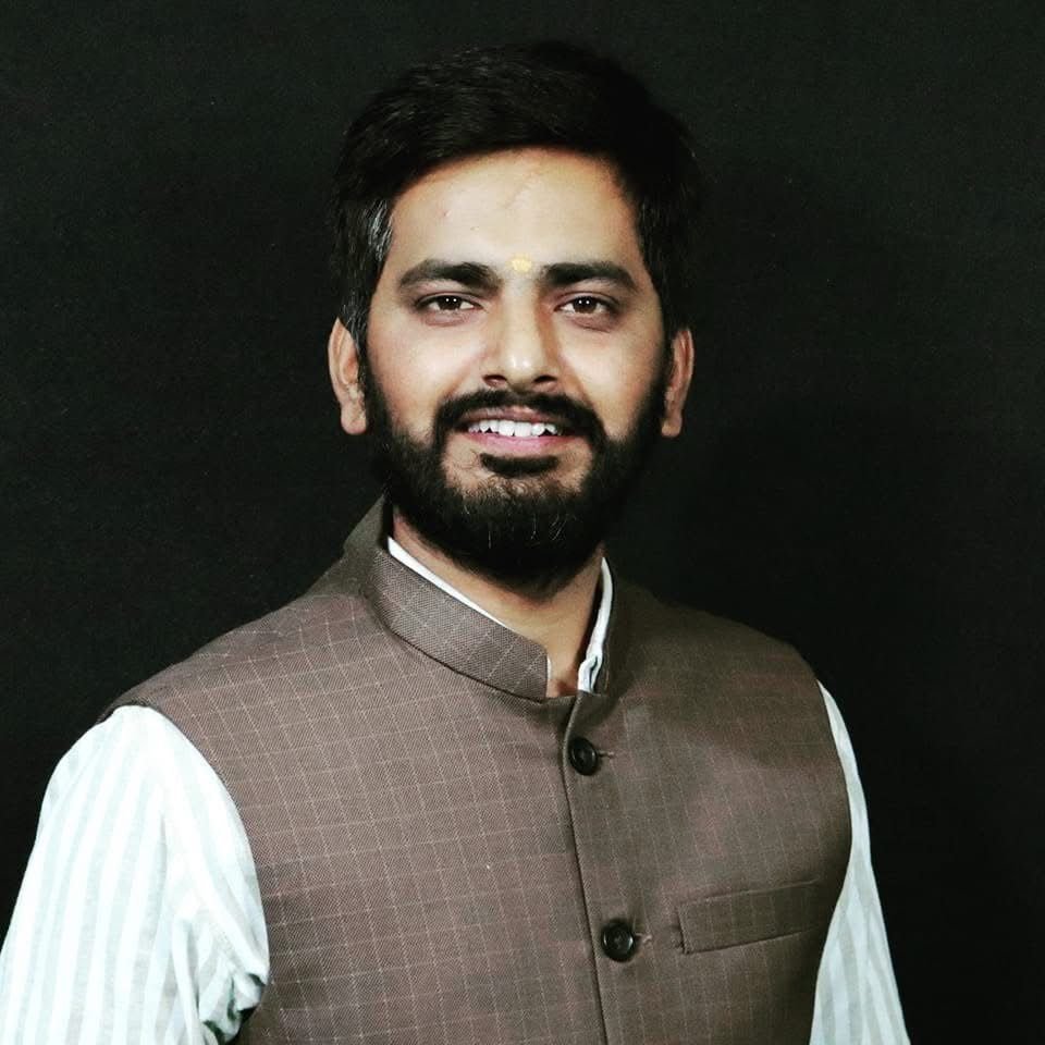 भारतीय जनता पार्टी, मध्यप्रदेश के सोशल मीडिया विभाग के प्रदेश संयोजक नियुक्त होने पर श्री सुयश त्यागी को हार्दिक बधाई एवं अनंत शुभकामनाएँ।