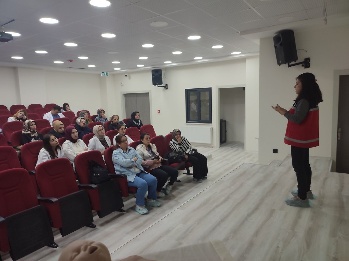 Halime Çavuş Özel Eğitim Anaokulu Velilerimize yönelik İlk Yardım Semineri verildi.
 Tüm veli , Okul idareci, Öğretmen ve personellerimize ilgileri için çok teşekkür ederiz. 
<a href="/tcmeb/">Millî Eğitim Bakanlığı</a>
<a href="/Yusuf__Tekin/">Yusuf Tekin</a>
<a href="/meb_dhgm/">Destek Hizmetleri Genel Müdürlüğü</a>
<a href="/cemalunal_/">C.ÜNAL</a>
<a href="/kastamonumem/">Kastamonu İl Millî Eğitim Müdürlüğü</a>