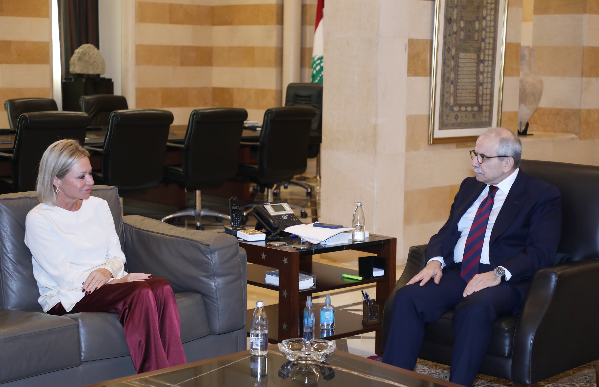 سلام وبلاسخارت. (رئاسة الحكومة)