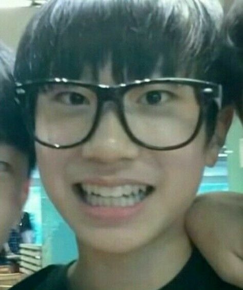 b0rmor | 🦆🐰 cms close tweet media