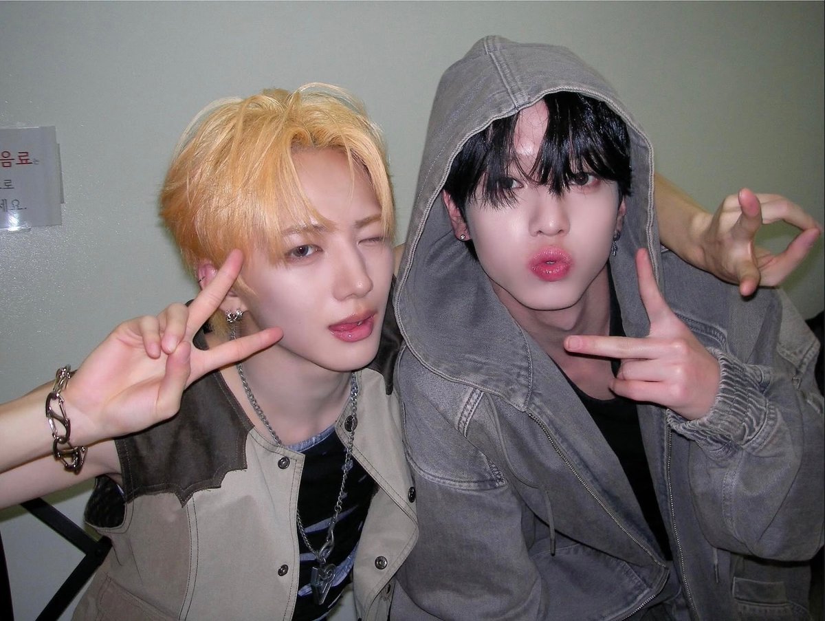 so_luckii's tweet image. #wow #feelingnormal #notcrazyatall