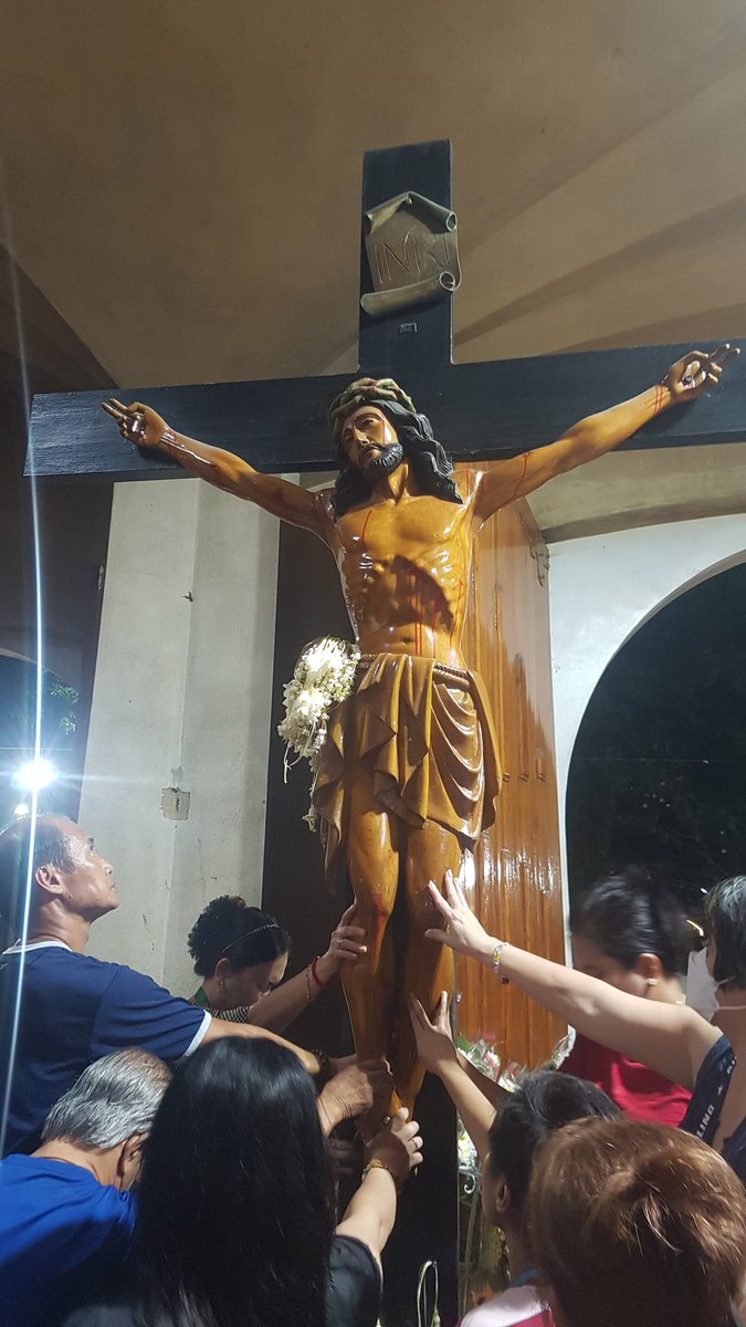 The1ALLANSANTOS's tweet image. Sinusubok man tayo ng panahon, gawin nating sandata ang panalangin, magtiwala at itaas lang natin sa Panginoon,  lahat ay posible. 🙏
Our Mother Of Perpetual Help, PRAY for us. AMEN. 🙏🙏🙏
#BACLARANDAY #1stWednesday