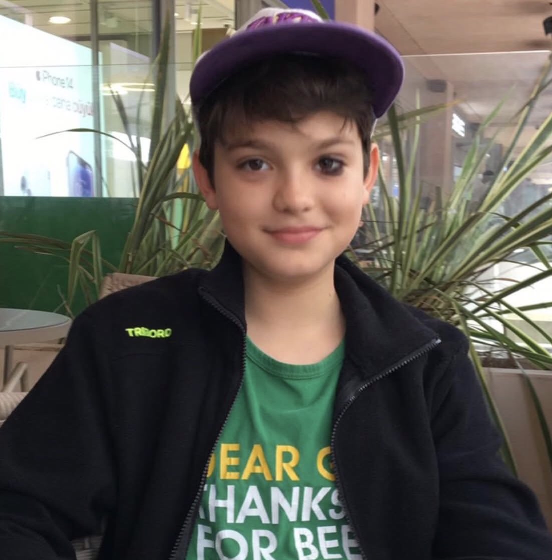 Ahmet yok demek dilim varmıyor😭Gitti diyebiliyorum sadece.🙁