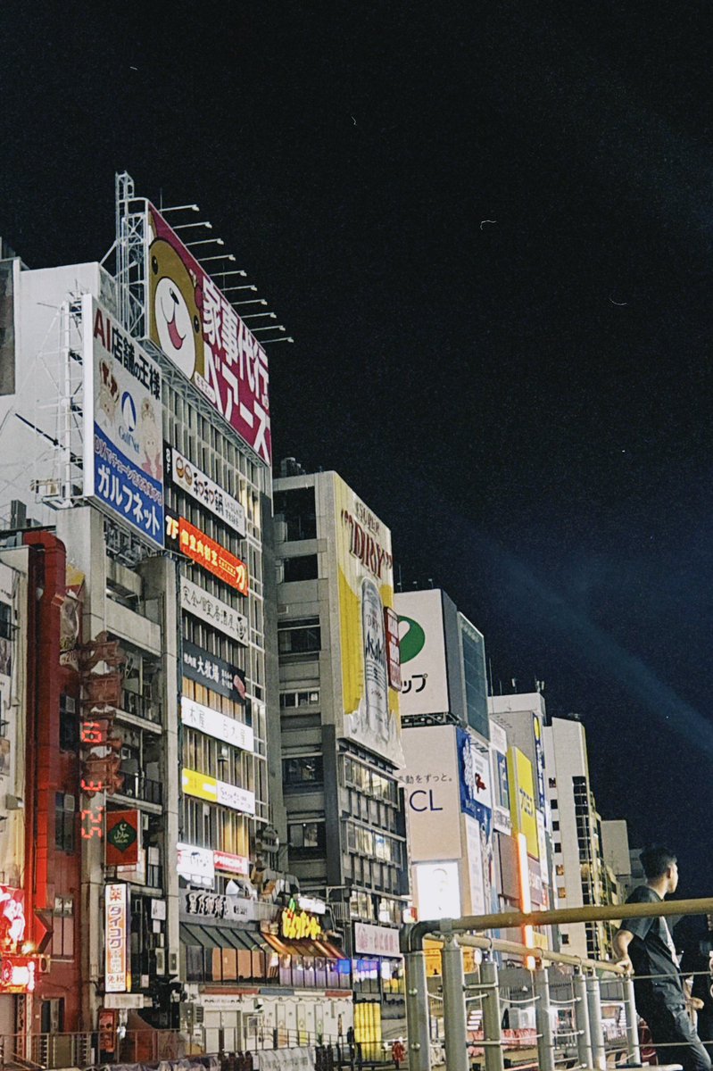 koziro777's tweet photo. 🎌昭和100年11月5日(水)🎌

🦞鶴の一声🦞

🖼️メンヘラの壁・21:00〜

🗝️鍵垢・22:00〜

👻絶望の壁・20:00〜

👕魔法企画・14:00〜

《アパレル通販》
https://t.co/mah4rDRfIv https://t.co/otr3HyQYdp