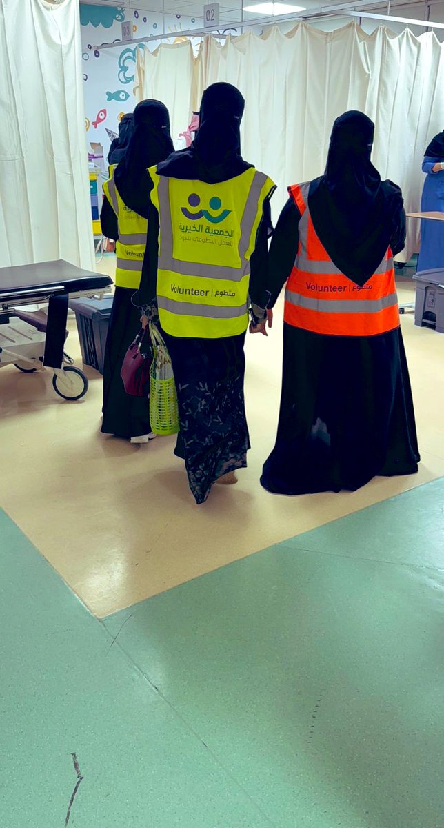 ضمن مبادرة حفّز وبتعاون مع #تجمع_تبوك_الصحي نفذت جمعية تبوك للعمل التطوعي زيارة للأطفال المنومين في مستشفى الولادة والأطفال بتبوك تهدف لتعزيز الترابط الاجتماعي والانساني لدى المتطوعين والمجتمع وادخال البهجة لقلوب الأطفال والدعم المعنوي لهم ولذويهم.
<a href="/Clustertabuk/">تجمع تبوك الصحي</a>
#العمل_التطوعي