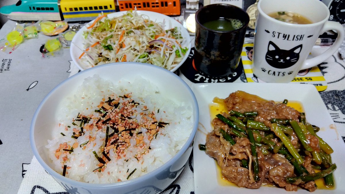 牛バラ肉とニンニクの芽炒め