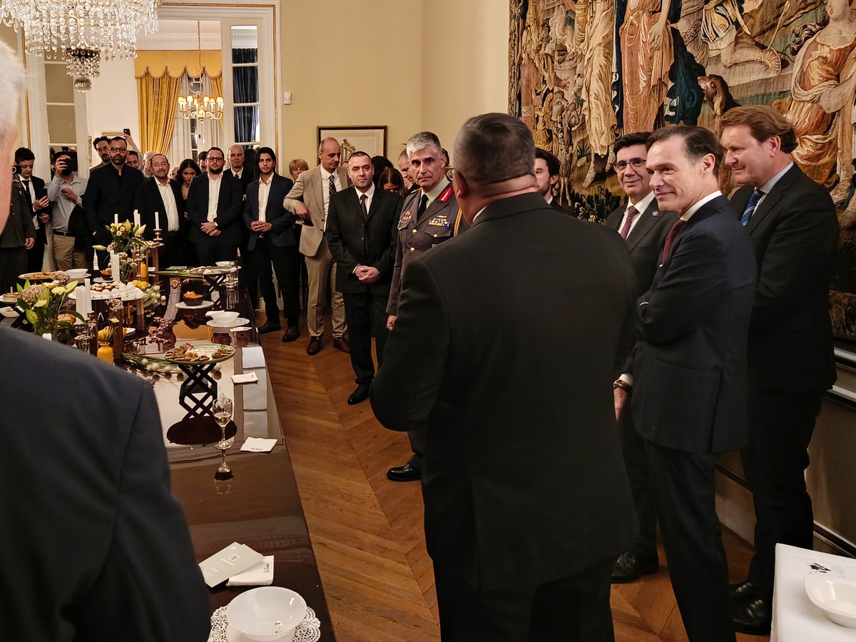 FEACEngineering's tweet image. FEAC was honored to participate in @Bpifrance&apos;s 𝐄𝐮𝐫𝐨𝐩𝐞𝐚𝐧 𝐃𝐞𝐟𝐞𝐧𝐜𝐞 𝐖𝐞𝐞𝐤 and proud to present 𝐏𝐈𝐓𝐇𝐈𝐀 — our physics-informed, real-time Digital Twin platform developed to enhance the security, safety, and operational resilience of critical infrastructure.