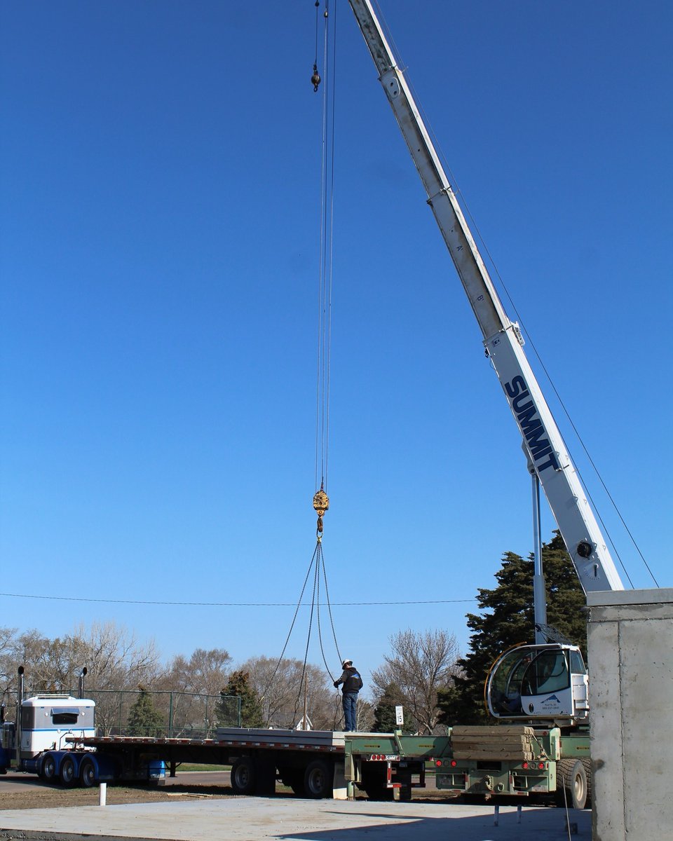 From moving a grain bin to setting concrete slabs, sometimes you just need a little extra lift. We offer crane services throughout NE and SD. 
Check out our crane options at BuildSummit.com or give us a call today! 605-337-2841.
#buildsummit #craneservice #construction