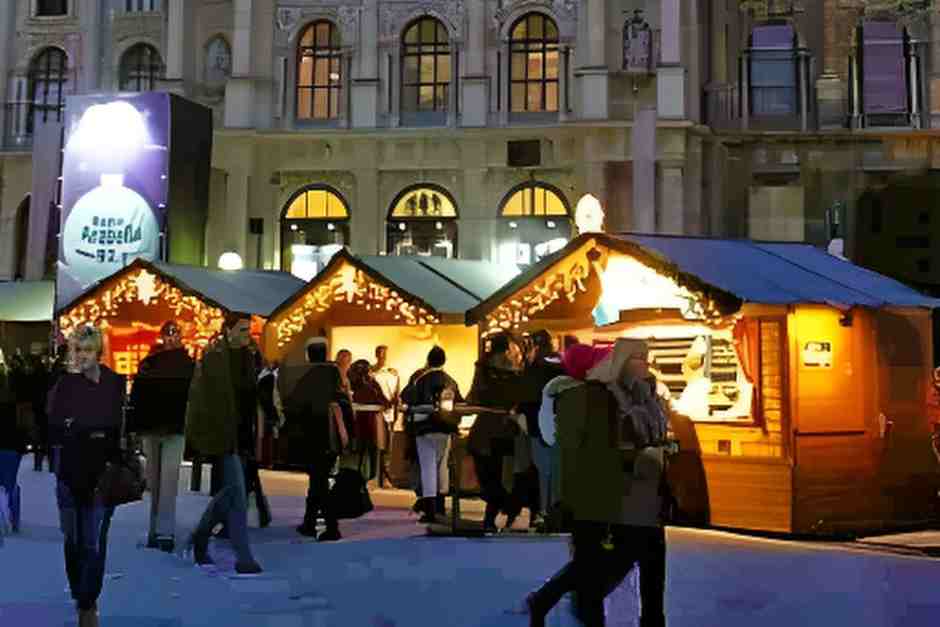Welches ist euer Favorit für einen genussvollen Weihnachtsmarkt-Spaziergang – der große Klassiker am Rathausplatz oder die romantischen Gassen am Spittelberg? Erzählt uns eure Wahl!

travelworldonline.de/weihnachtsmaer…

#Wien #weihnachtsmarkt #Christkindlmarkt