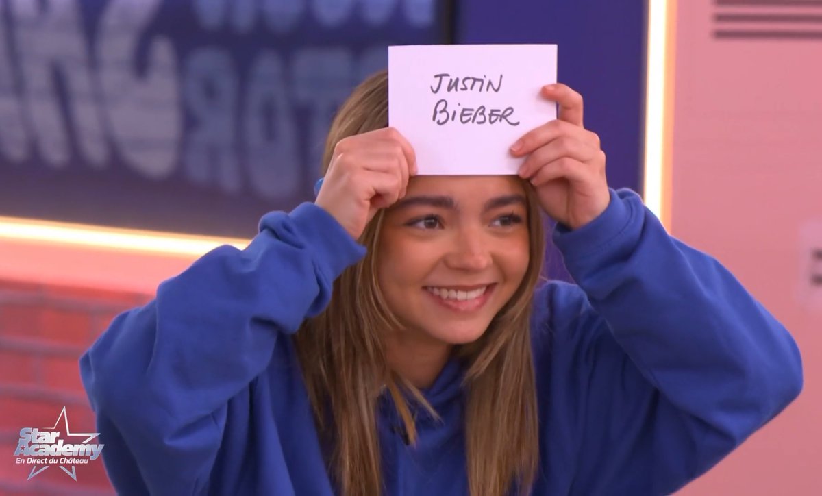 cobalader's tweet image. La plus mignonne Melissa !! Votez 1 💙 #staracademy