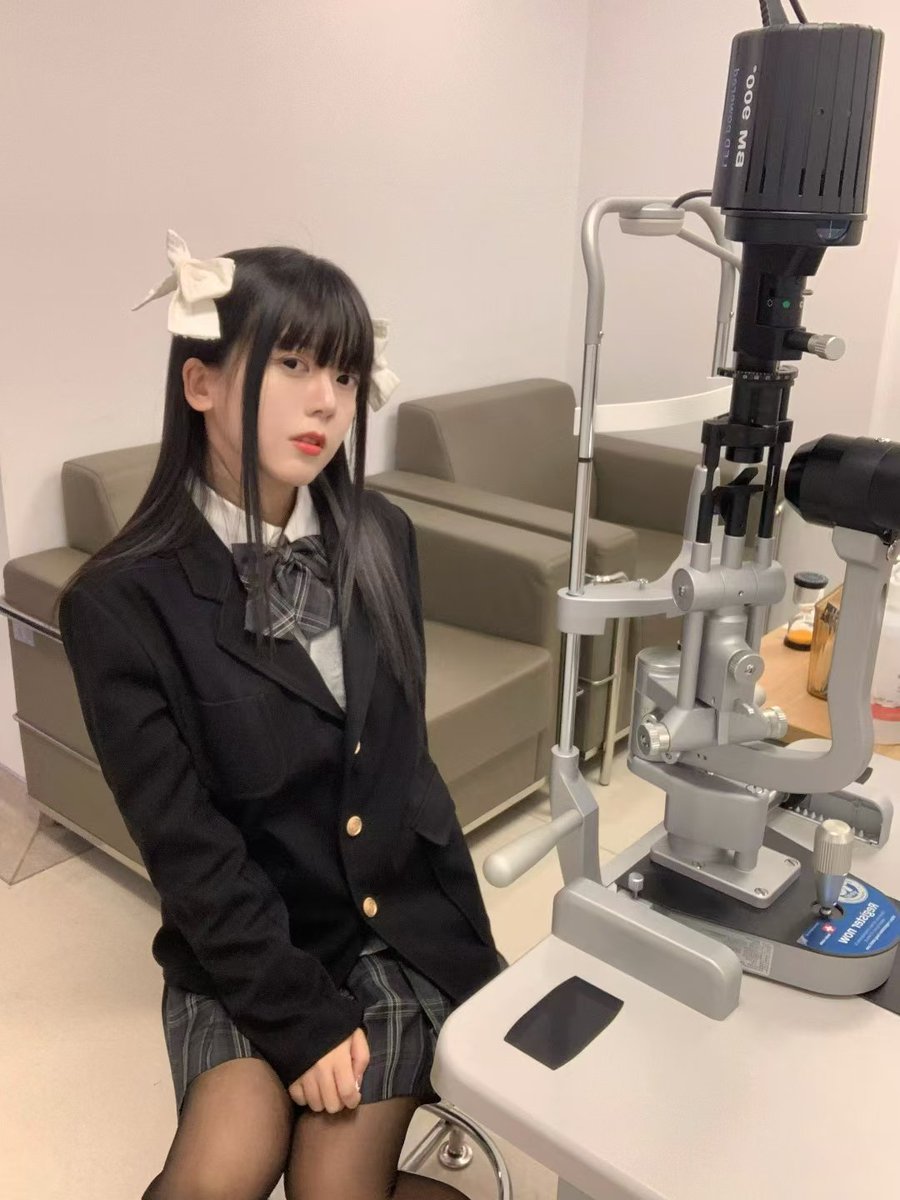 Hequankele tweet media