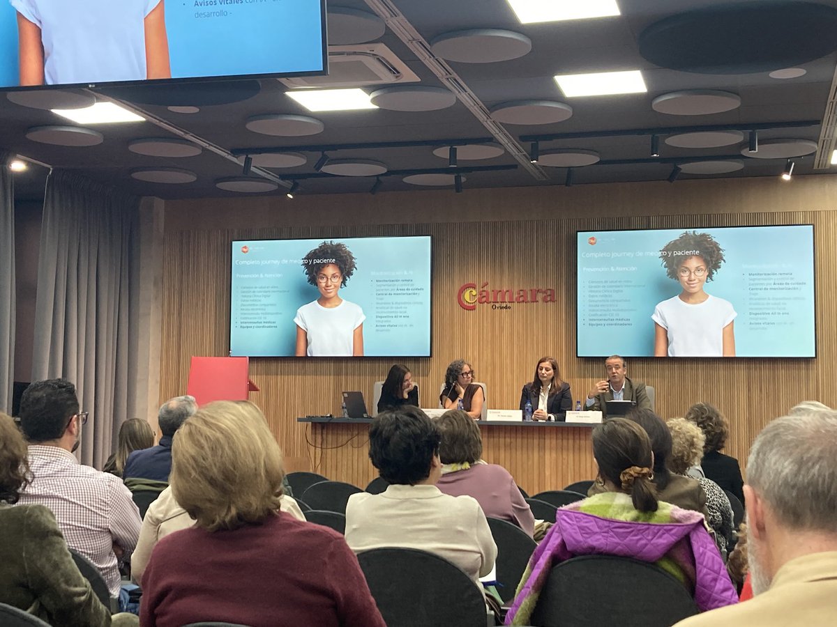 Un placer participar ayer en la mesa de Tecnología e Innovación Social del foro “Soledad no deseada” organizado por <a href="/CECOEC_/">CECOEC</a>