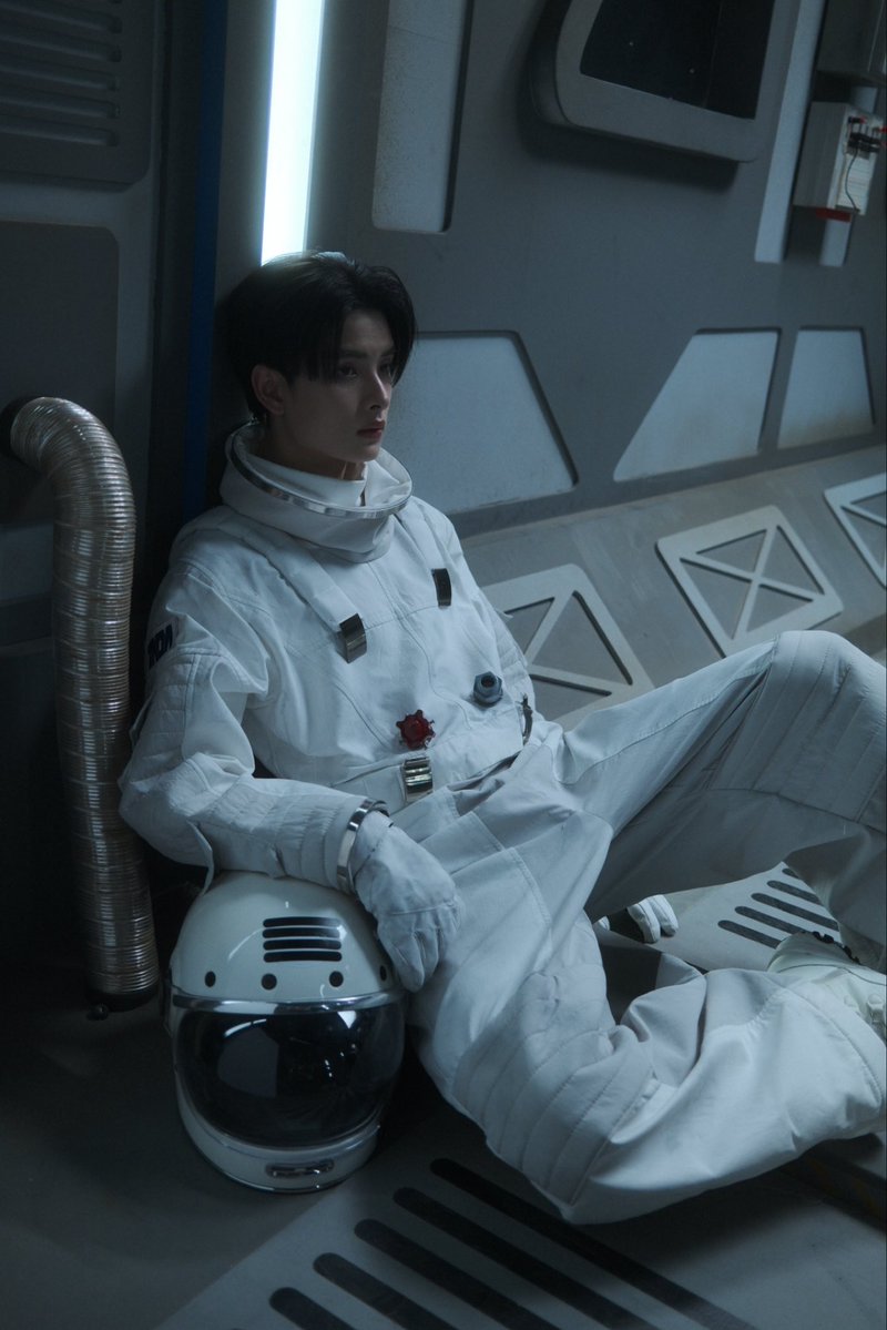 khunppol's tweet image. ยังรักกันดีคับ
#BUS_ยังรักอยู่ไหม_MV
#KHUNPOL
#BUSbecauseofyouishine