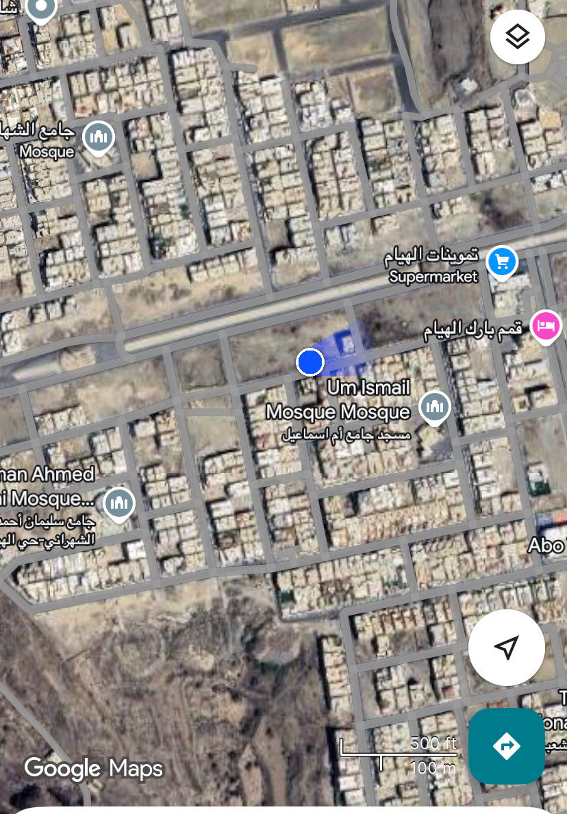 YMS_03's tweet photo. @ALKAHRABA @AlkahrabaCare 

الحي كامل تطفونه على مزاجكم اليوم طافي ورجع والحين له اكثر من نص ساعة طافي 

هل انتو مدركين وضع الأطفال وكبار السن ، هل الأعطال في الأجهزة الكهربائية تهمكم 

أكثر من مره تحصل ولا يوجد رسائل قبل قطع الكهرباء ولا إعتذار !! https://t.co/D98YvfCGUW