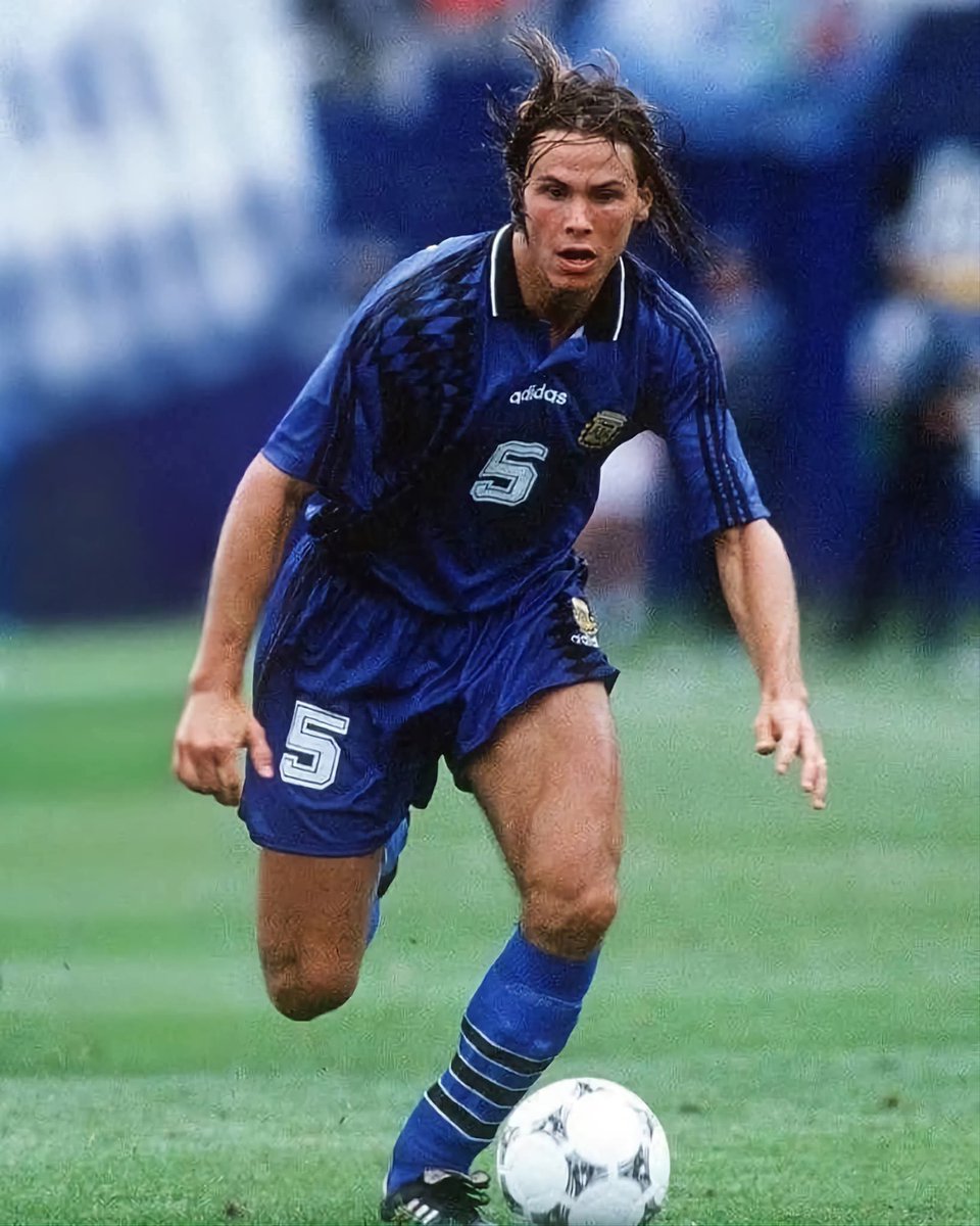 FER_REDONDO5's tweet image. #EstampaDeOro #Crack #FernandoRedondo 🔝