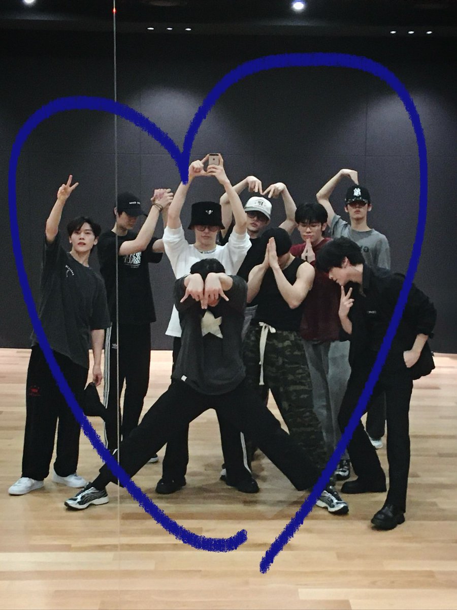 251106 제로베이스원 인스타그램 #한유진 

오늘 MAMA 연습 끝 ❤️