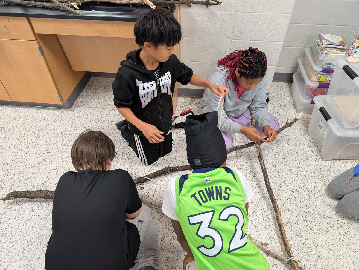 bmssteam's tweet image. Students in MN studies are bringing history to life!  They’ve been learning about the Dakota people and used their engineering skills to design and build their own travois and baby carriers, just like the Dakota did long ago. 
#bmssteambulldogs #MNStudies #EngineeringInAction