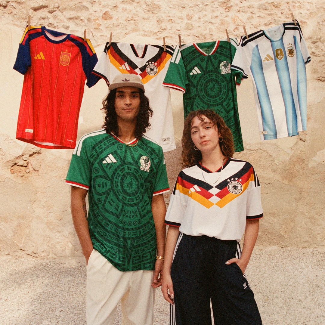 Der Anpfiff rückt näher! 👀adidas zeigt uns schon mal die neuen Nationaltrikots für die Weltmeisterschaft 2026. Zeig deinen Nationalstolz und entdecke ab morgen die komplette Kollektion bei Pro:Direct Soccer. #prodirectsoccer #adidas #adidasfootball #worldcup2026 #wc26 #wc2026