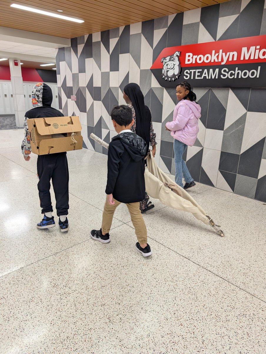 bmssteam's tweet image. Students in MN studies are bringing history to life!  They’ve been learning about the Dakota people and used their engineering skills to design and build their own travois and baby carriers, just like the Dakota did long ago. 
#bmssteambulldogs #MNStudies #EngineeringInAction