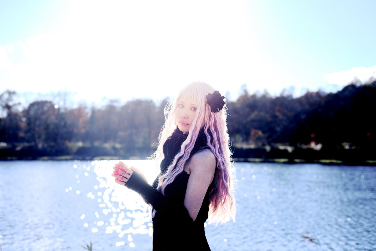 Lane_tweet's tweet image. .
芹澤レイラ / NANA

Trust in me
たとえほどけても
記憶はきずなを消せない

📷 @jigurokun 

#Lane_c #コスライ 
#cosplay #コスプレ