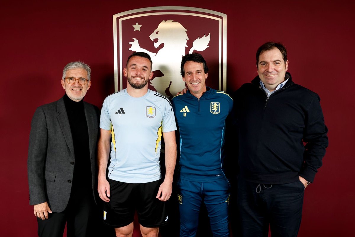 DV1874's tweet photo. The “Capitán”. Super as a player. Super as a human being. Part of our club history and part of our future. Best is yet to come.  UTV. https://t.co/g0Q5IjrwzV