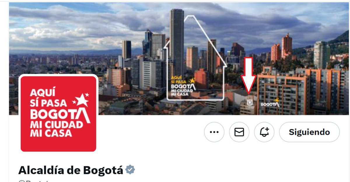 En el lugar de la foto de perfil de X, la marca ciudad ha reemplazado el lugar del escudo de Bogotá. 

El escudo está en la parte inferior, pero tan pequeño que pasa inadvertido. 

Está bien usar la marca, pero no debería sustituir un símbolo oficial. 

Por favor, que el escudo