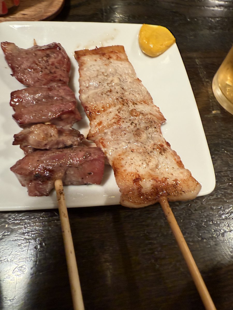 drunk_uec's tweet photo. 肉。うまみの爆弾。ビール。爆発。明日からまた気合い入れていきましょう。 https://t.co/ecOxS4GUkW