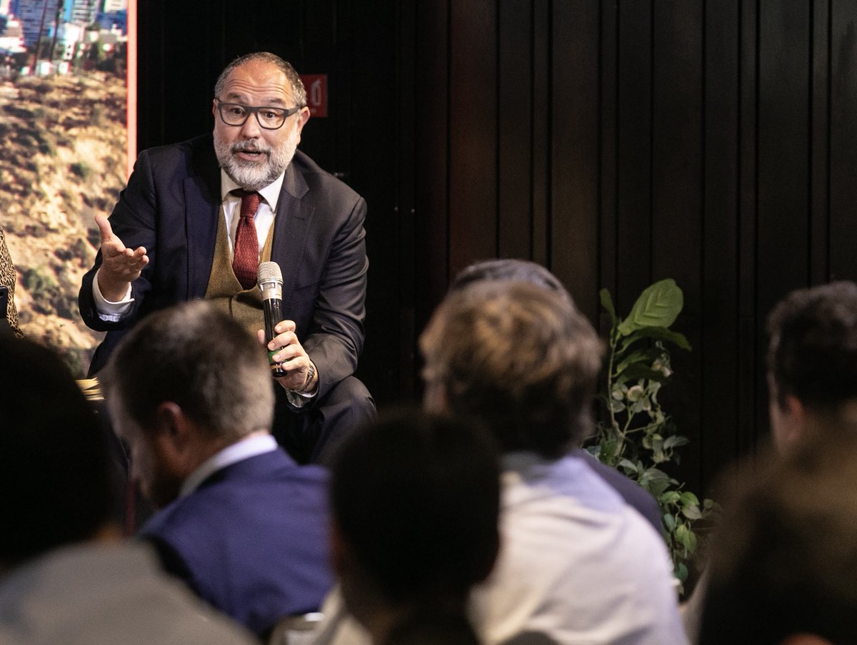 PwC__Chile's tweet image. de este encuentro un espacio de reflexión y colaboración sobre un área tan relevante del mercado como M&amp;amp;A.
📍 ¡Seguimos construyendo comunidad y generando conversaciones de valor!
#M&amp;amp;A #Fusiones #Adquisiciones #Deals #Networking #Comunidad#TransformaciónEmpresarial #SomosPwCChile