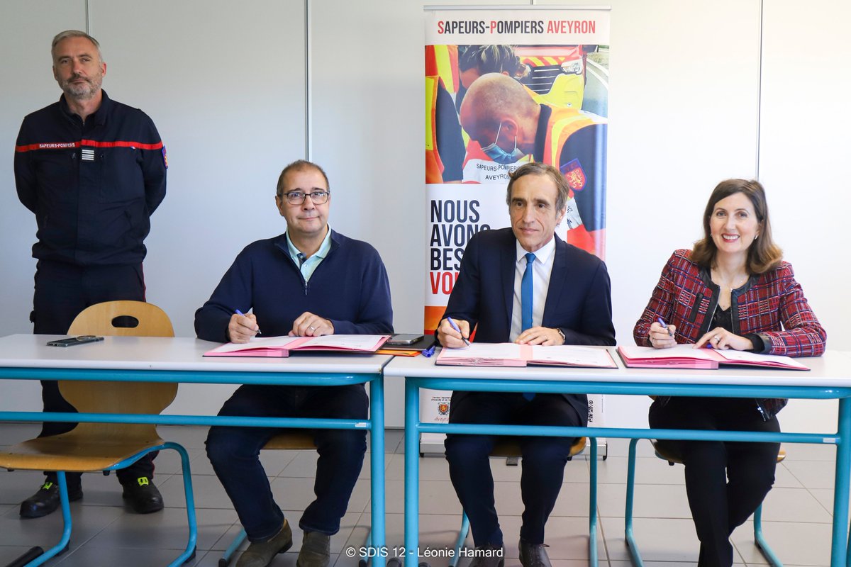 Préfète de l'Aveyron tweet media