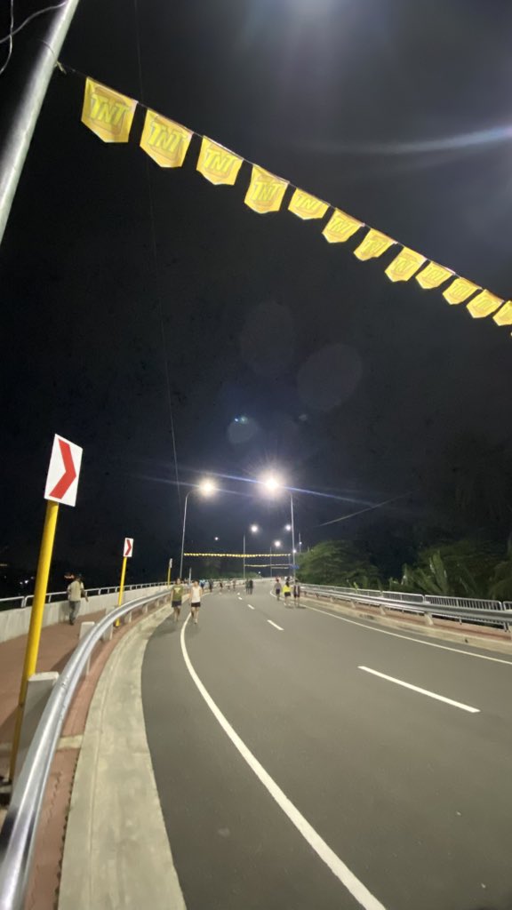 UnStrngr's tweet photo. Tara jog!!! Kailangan e distract ang sarili para ma mawala ang na isip

#NNN #altercdo #CDOAlter https://t.co/MFJUcuz0Cu