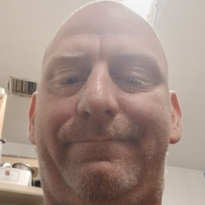 NotThatRizzy's tweet photo. @riavvh Back in my day... https://t.co/oMFQDxAPpV