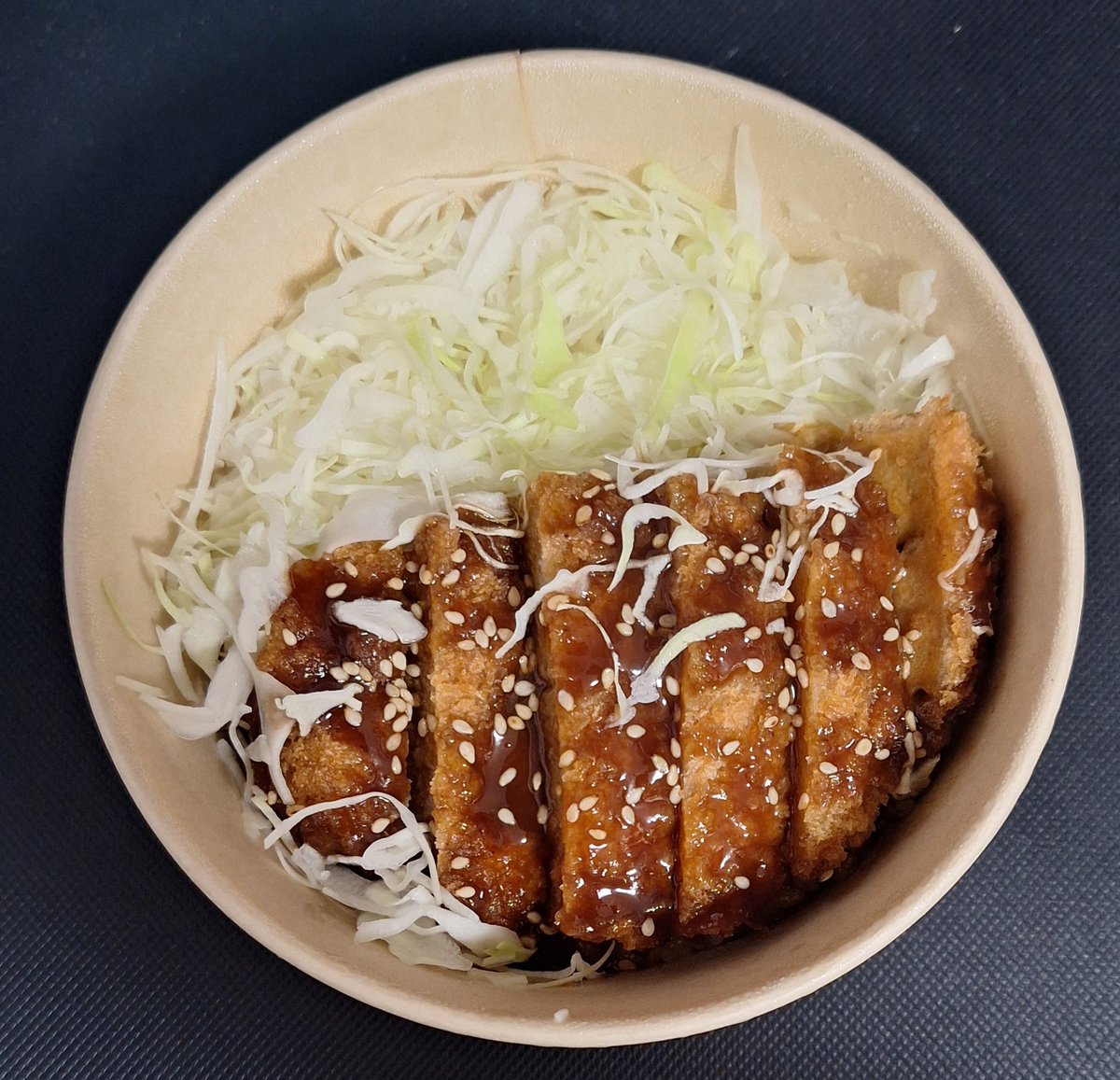 本日も
おカツれ様でしたw

#まちかど厨房