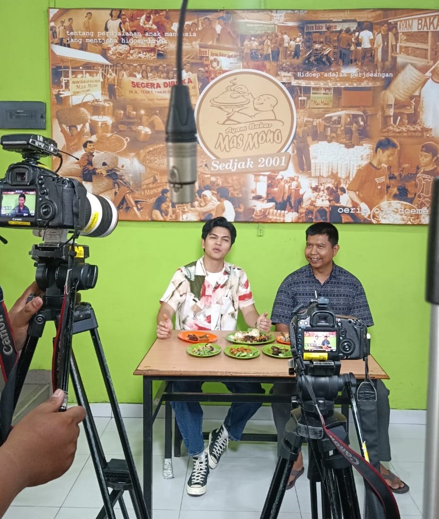 Update. Mendadak Liputan MNC Channel.

Acara Viral Kuliner. 
Alhamdulillah Ya Rabb...