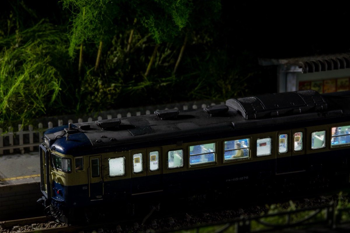 sasaki_mokei's tweet photo. #115系の日
��な鉄のS-26編成。
屋根の補修跡の資料少なくて詰みかけたヤツ。。。
大本命の300番台は尊すぎて未だ作れず。。。 https://t.co/NHxJPvufV1
