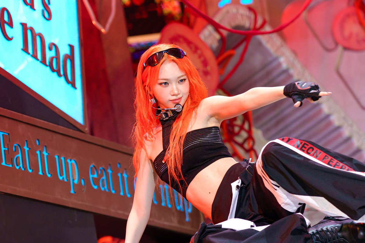 📸 [PHOTO] 251105 Inkigayo On-Site Photo Update with #CHAEWON