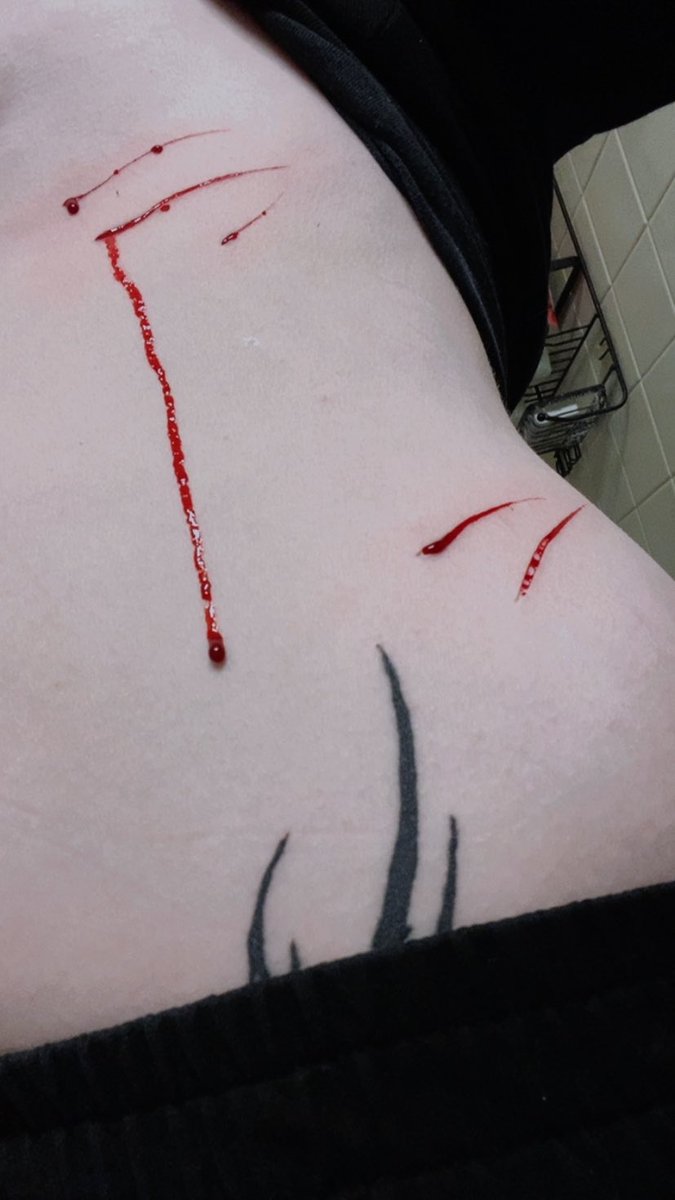 vertigodrugs's tweet photo. something from the other night #shtwt https://t.co/jx8yyibGlq