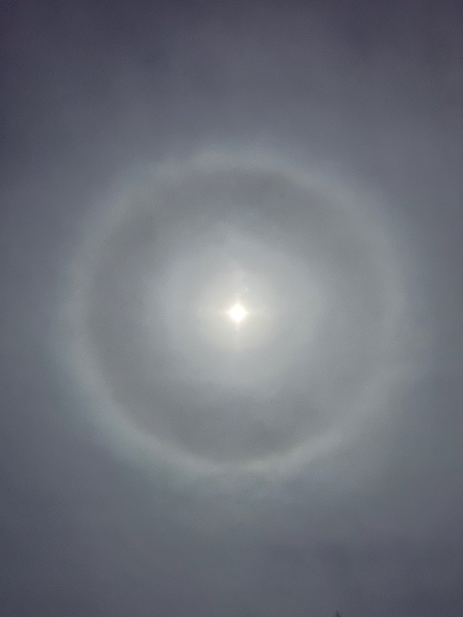 さらにはっきりしてきました。現在の高度59°…もしかして他の大気光象も？？ #halo_jp